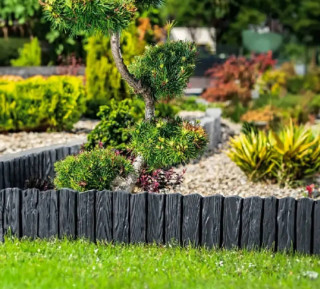 Бордюр садовый палисад черный  Wood Palisade 2,32 м.